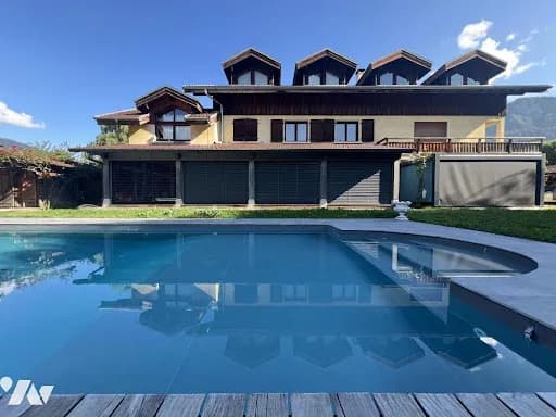 Immeuble 414 m² - Photo 1