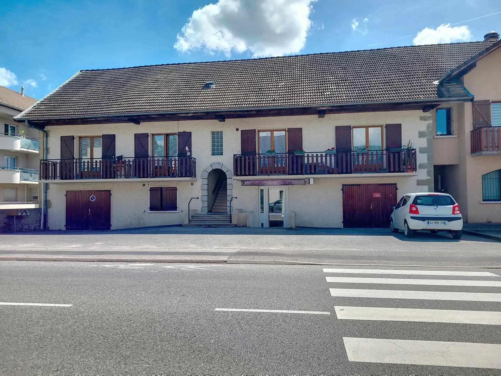 Immeuble locatif centre Vallières - Photo 1