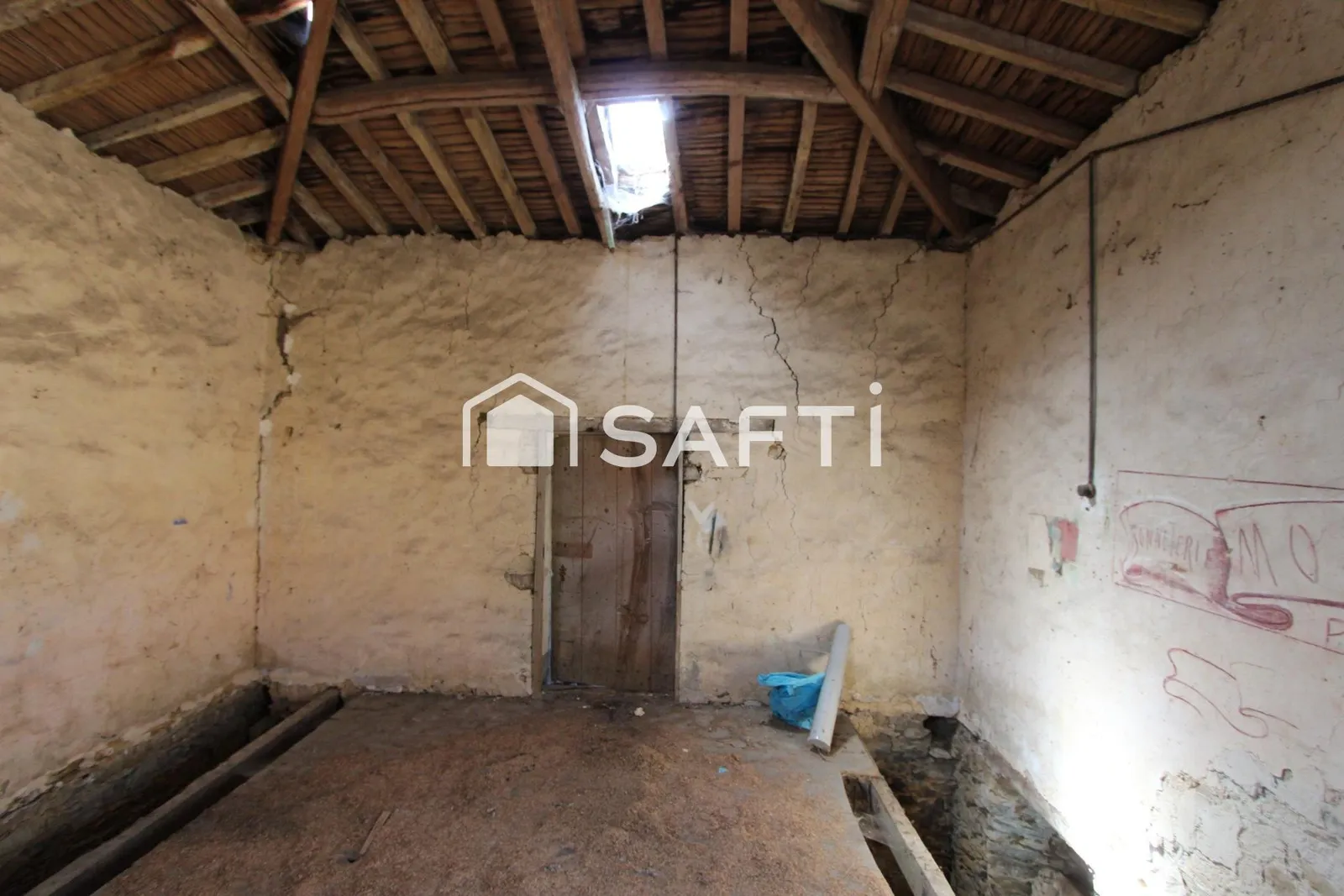 MAISON(S) A CREER DE PLAIN PIED / TERRAIN (CU OK) - Photo 1