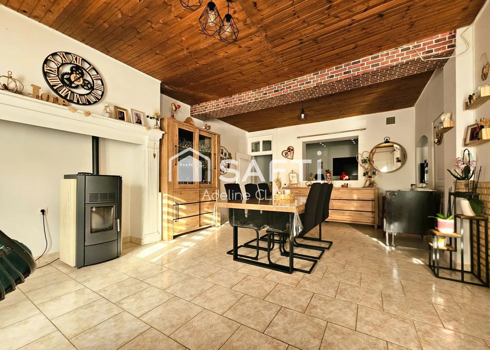 ENSEMBLE IMMOBILIER COMPOSE DE TROIS LOGEMENTS LOUES - Photo 1