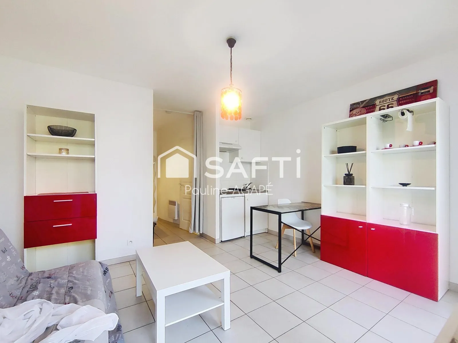 IMMEUBLE DE 6 APPARTEMENTS AVEC JARDINS, PARKINGS PRIVES - Photo 1