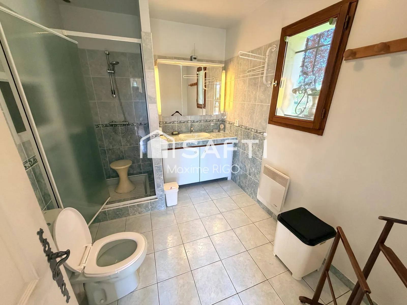 Ensemble immobilier avec deux maisons - Photo 1