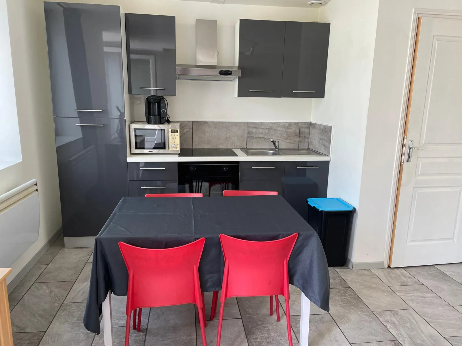 Immeuble 9 appartements , 14 garages et locaux commerciaux - Photo 1