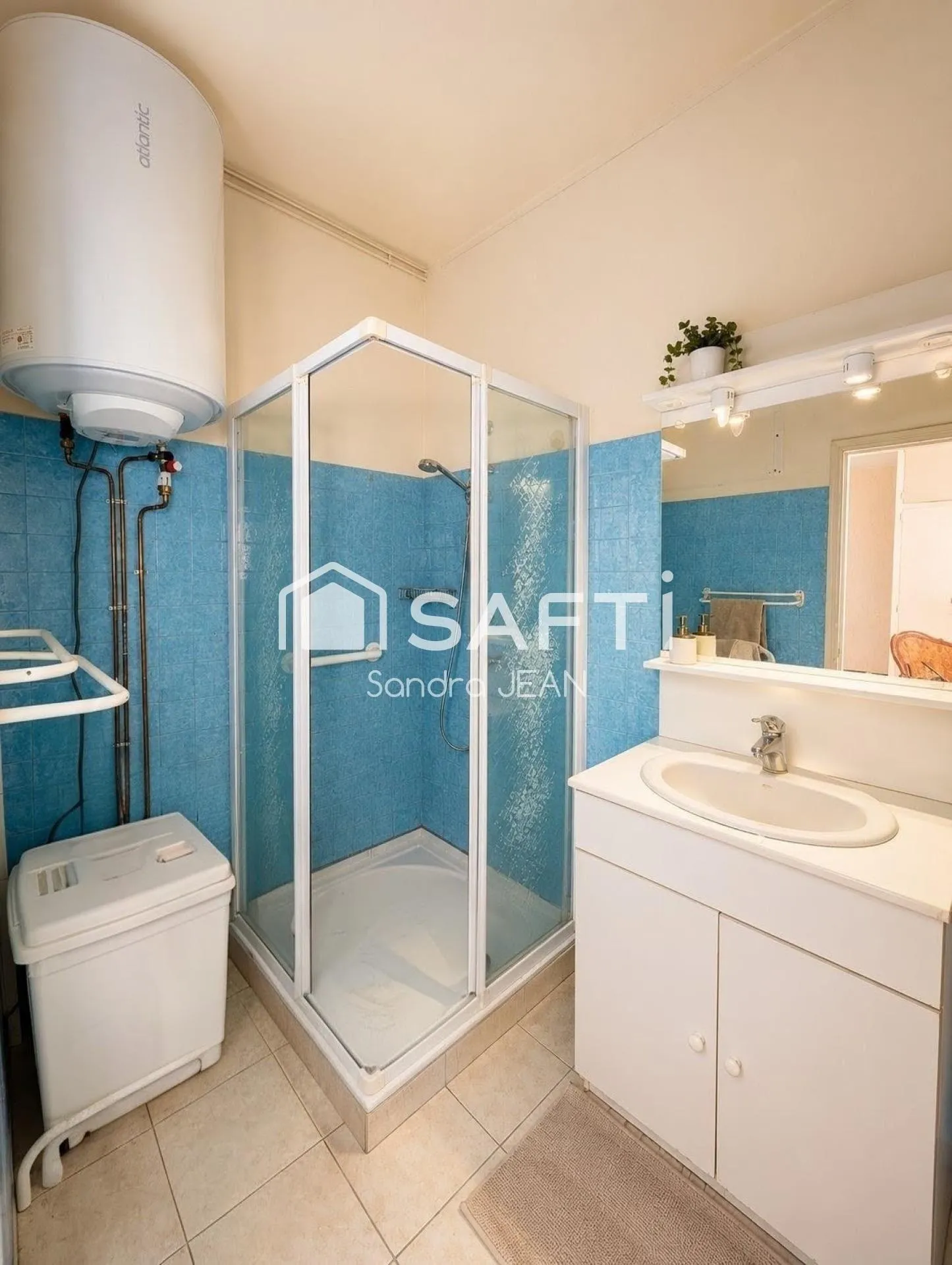 Cet immeuble constitue une belle opportunité pour les investisseurs - Photo 1