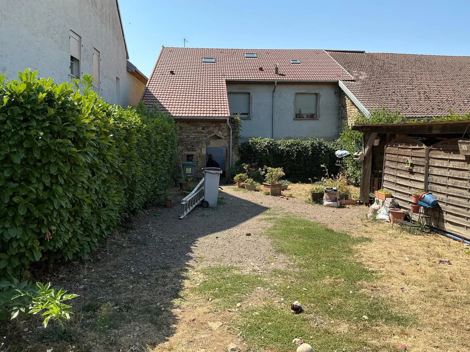 Immeuble 188 m2 en 2 appartements , T4 et T2 - Photo 1