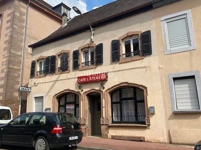 Immeuble 260 m² - Photo 1
