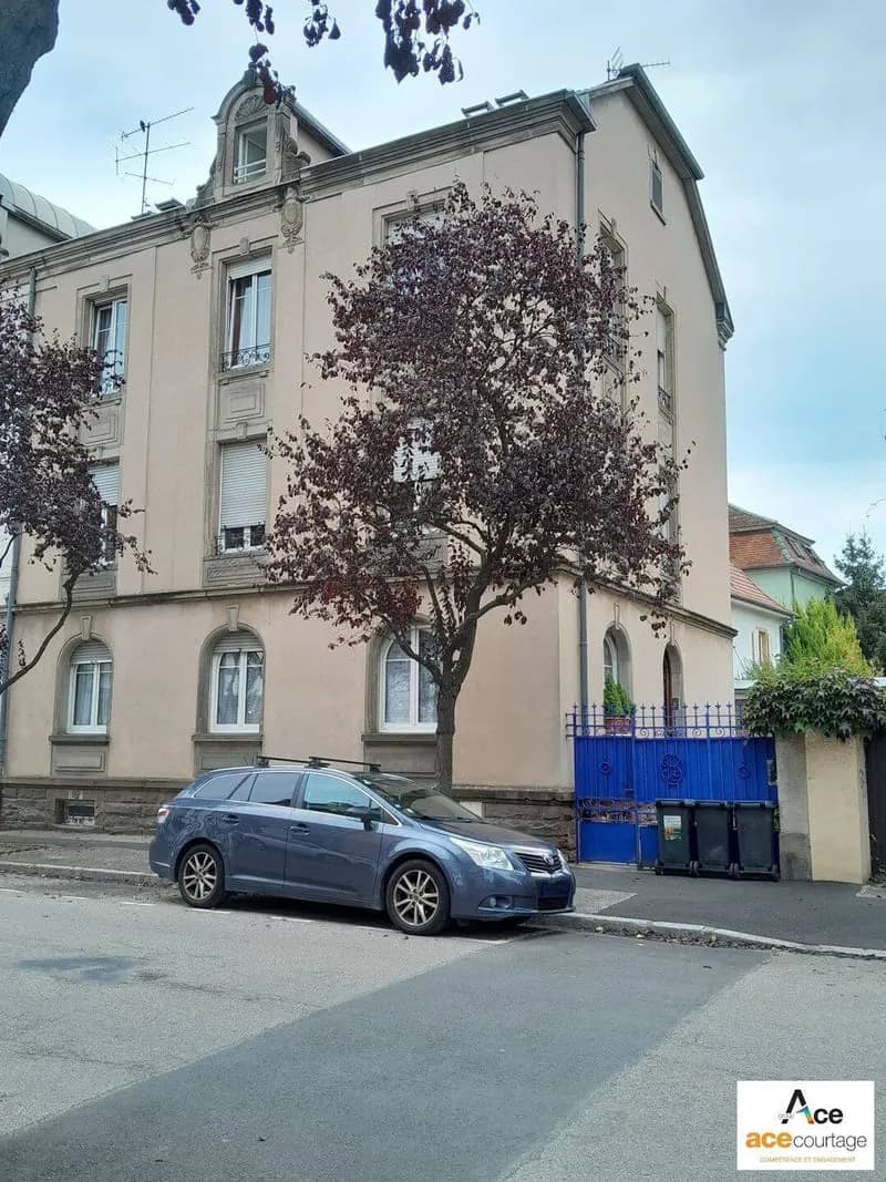 Immeuble 270 m² - Photo 1