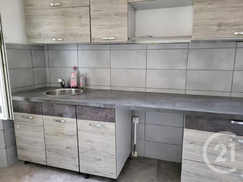 Immeuble - Photo 1