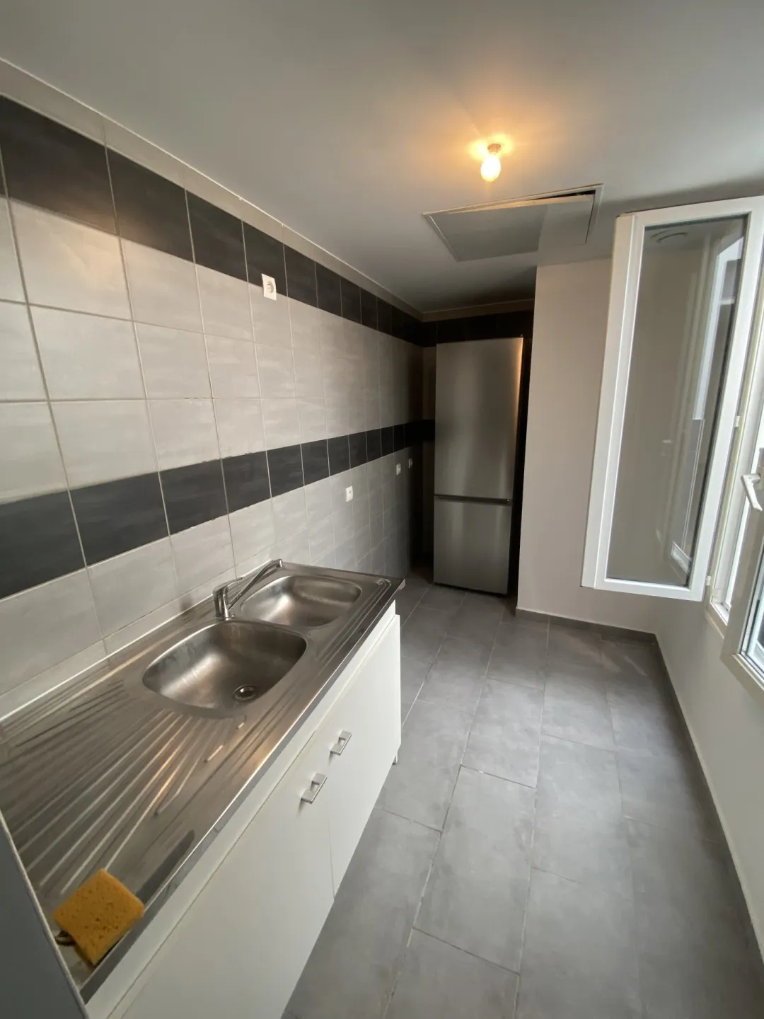 Immeuble 200 m² - Photo 1