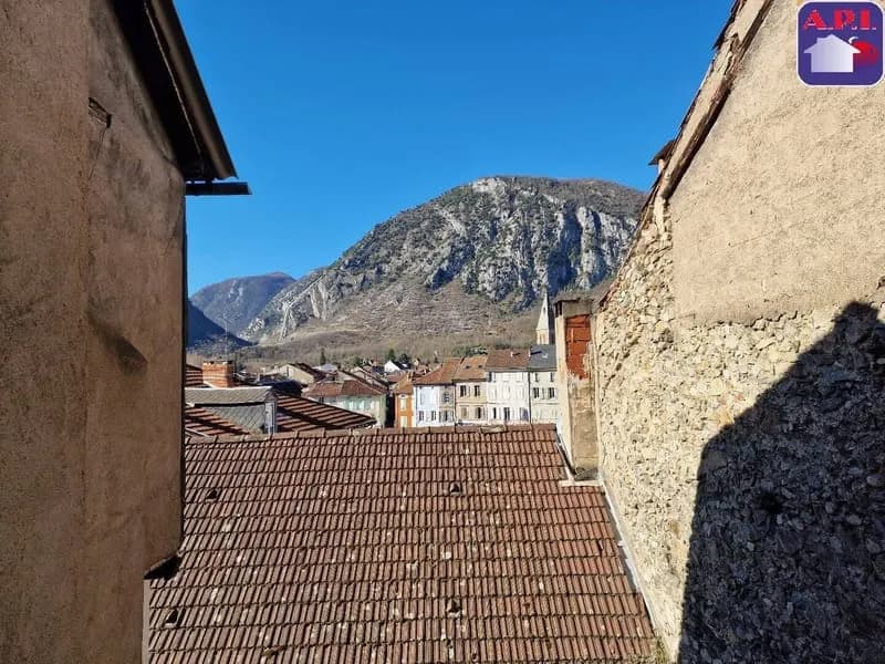 Immeuble 70 m² - Photo 1