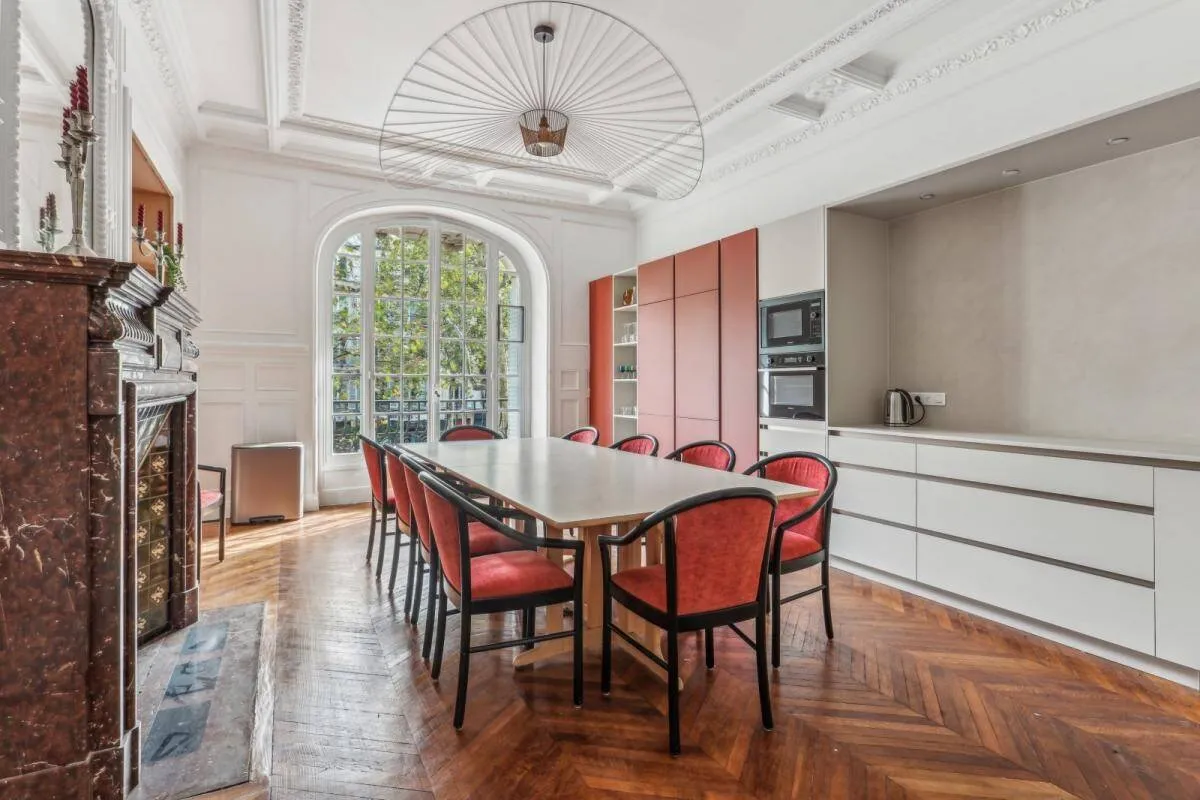 Immeuble 240 m² - Photo 1