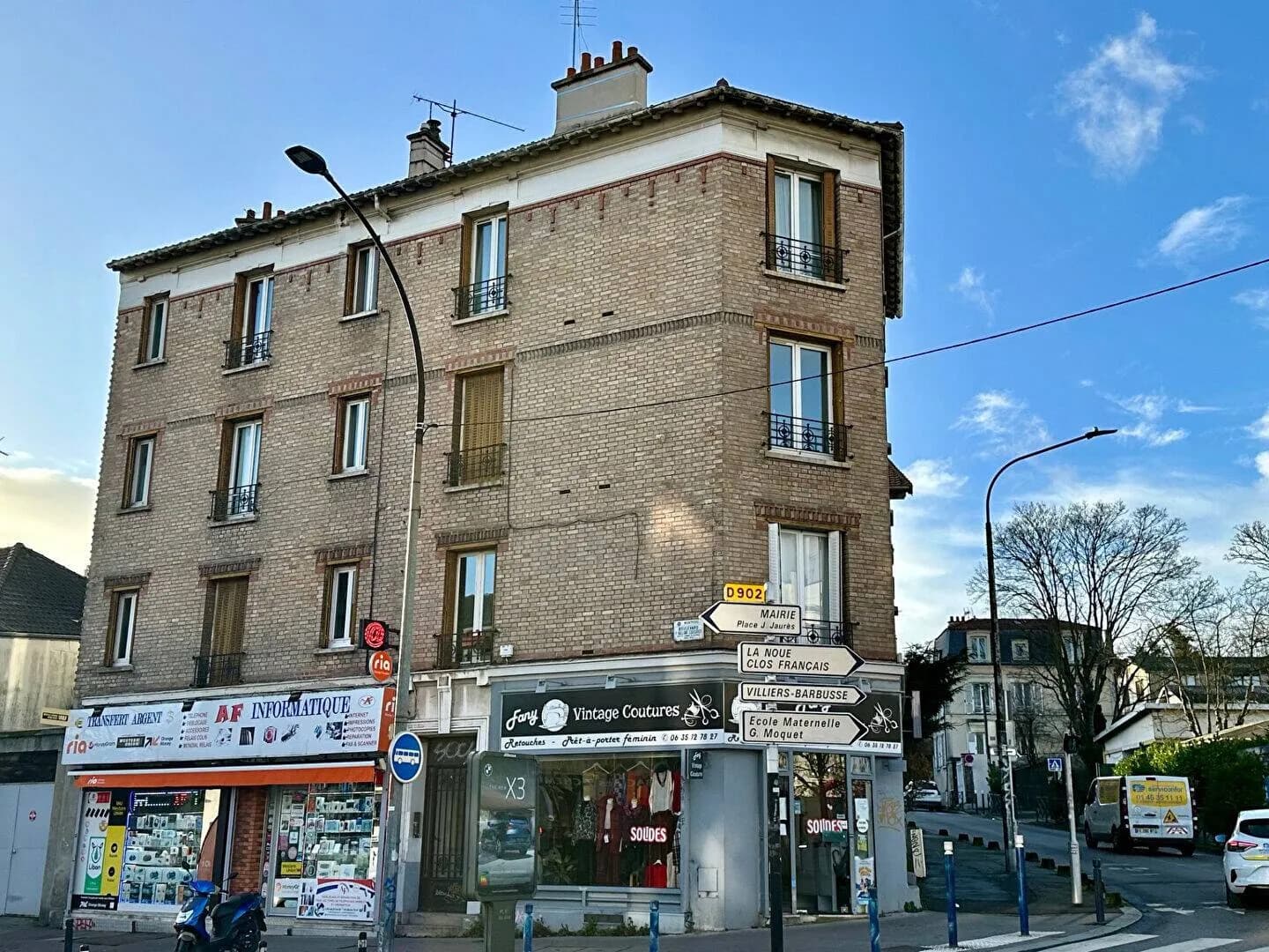 Immeuble 240 m² - Photo 1