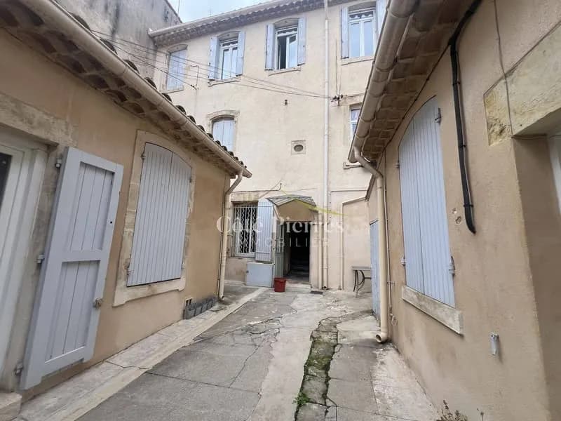 Immeuble 256 m² - Photo 1