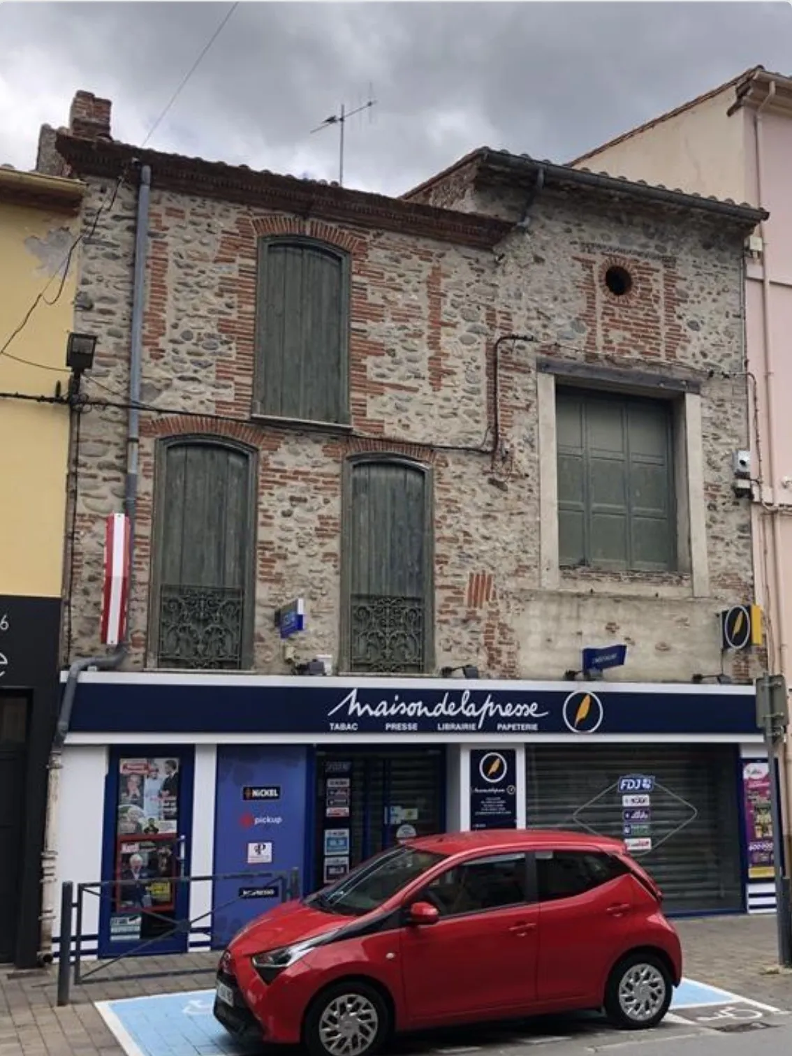 Immeuble de rapport 400 m² - Photo 1