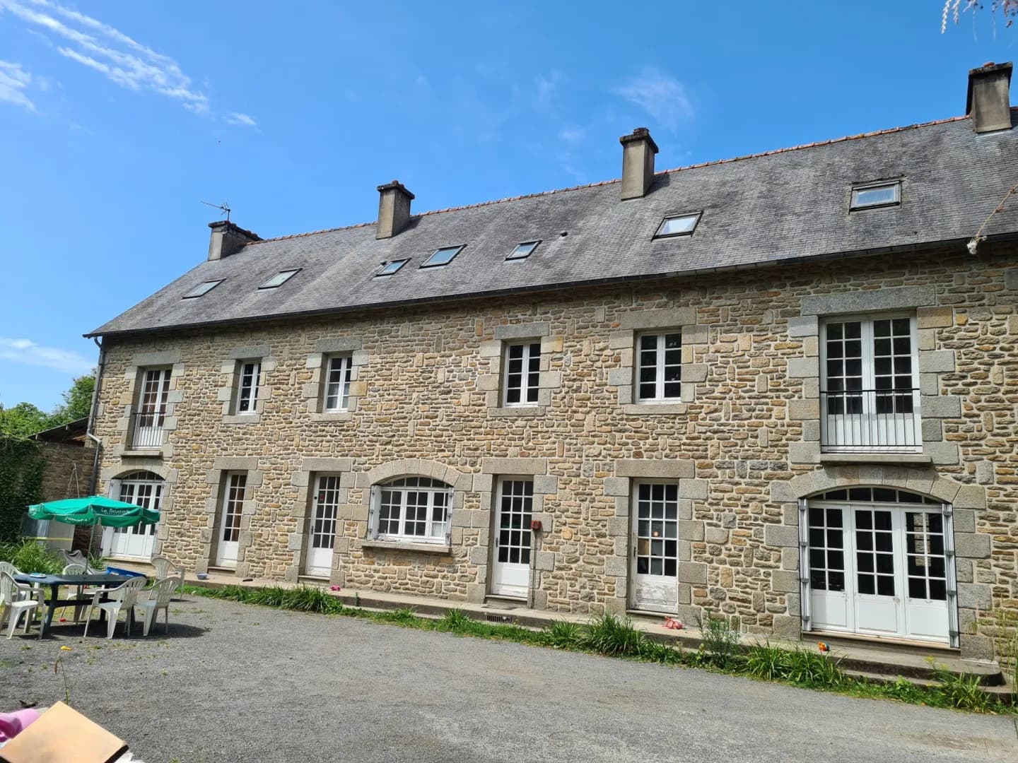 Immeuble 12 pièces 313 m² - Photo 1