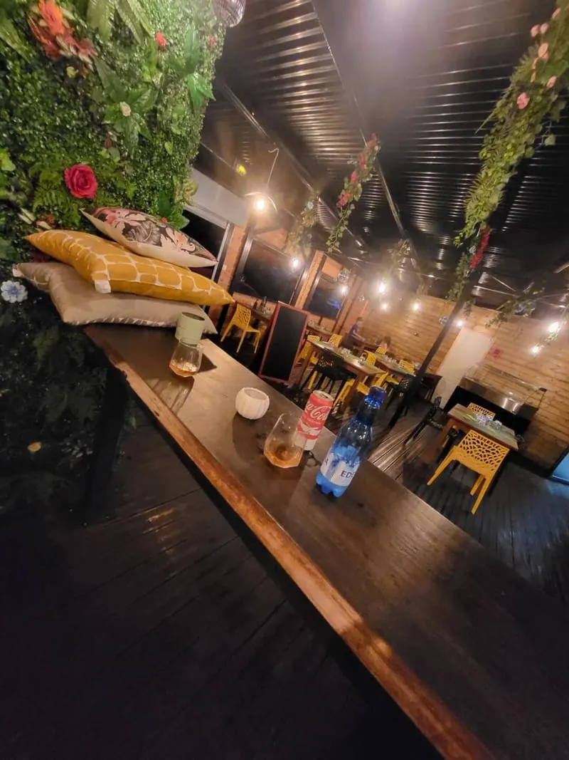 Immeuble 316 m² - Photo 1