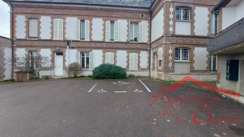 Immeuble 292 m² - Photo 1