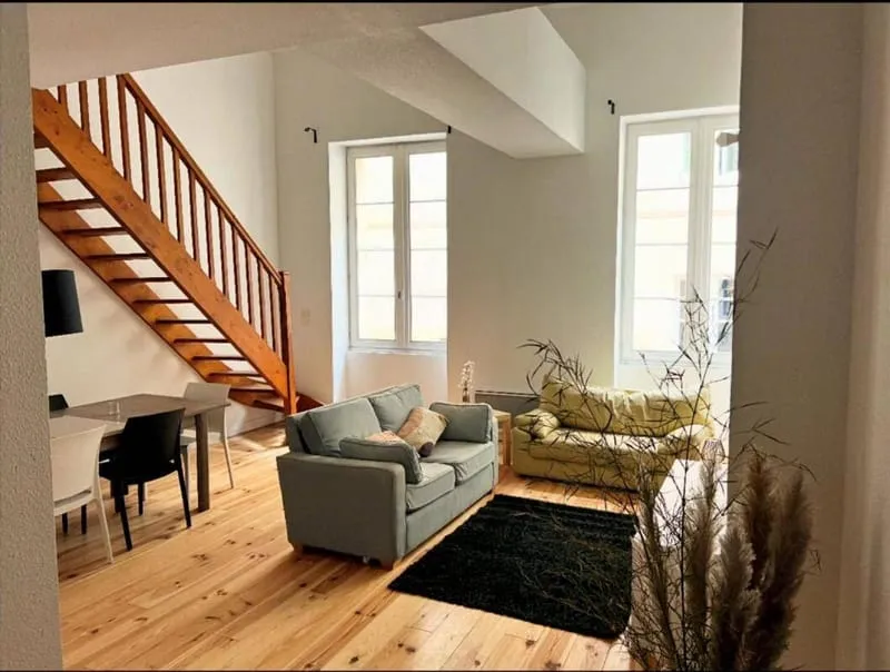 Immeuble 157 m² - Photo 1