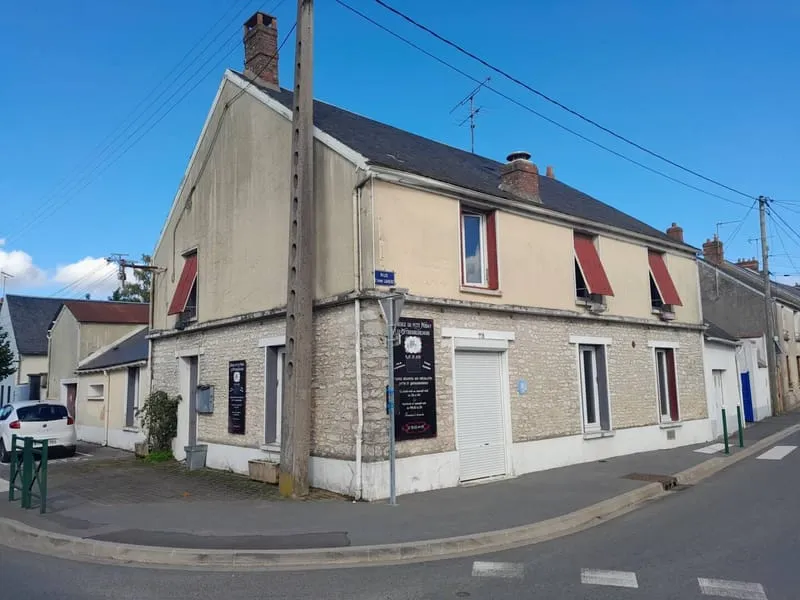 Immeuble de rapport 7 pièces 230 m² - Photo 1