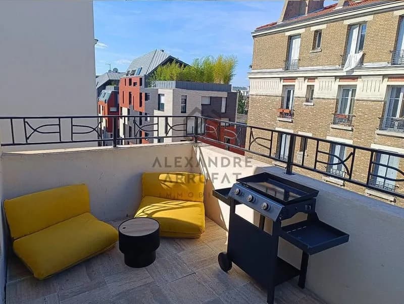 Immeuble 200 m² - Photo 1