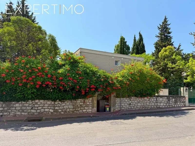 Immeuble 240 m² - Photo 1