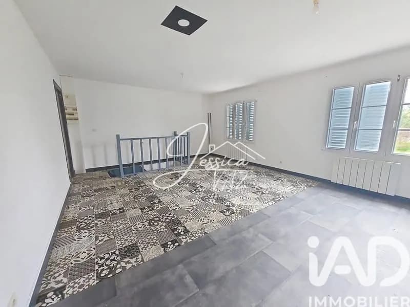 Immeuble 95 m² - Photo 1