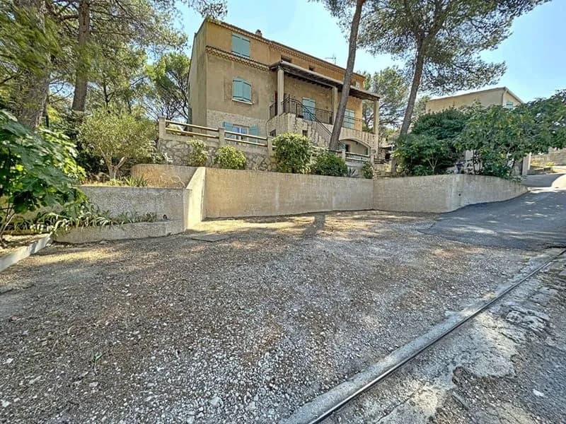 Immeuble 316 m² - Photo 1