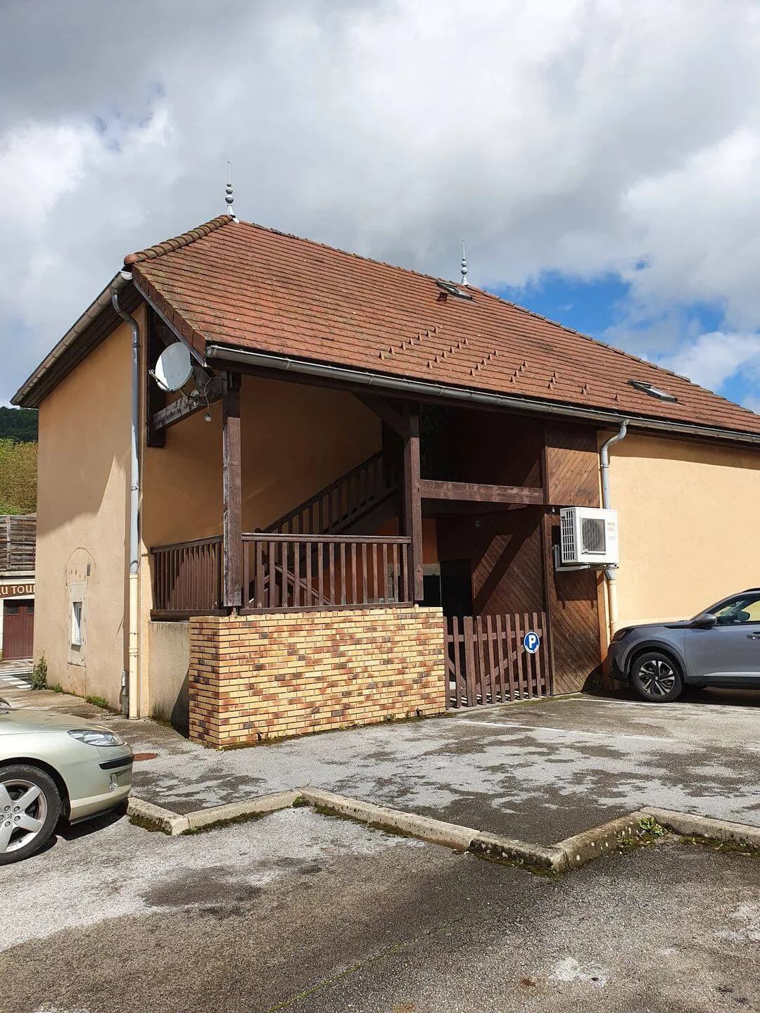 Immeuble 6 pièces 130 m² - Photo 1