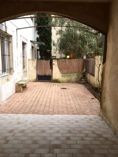 Immeuble de rapport 22 pièces 450 m² - Photo 1