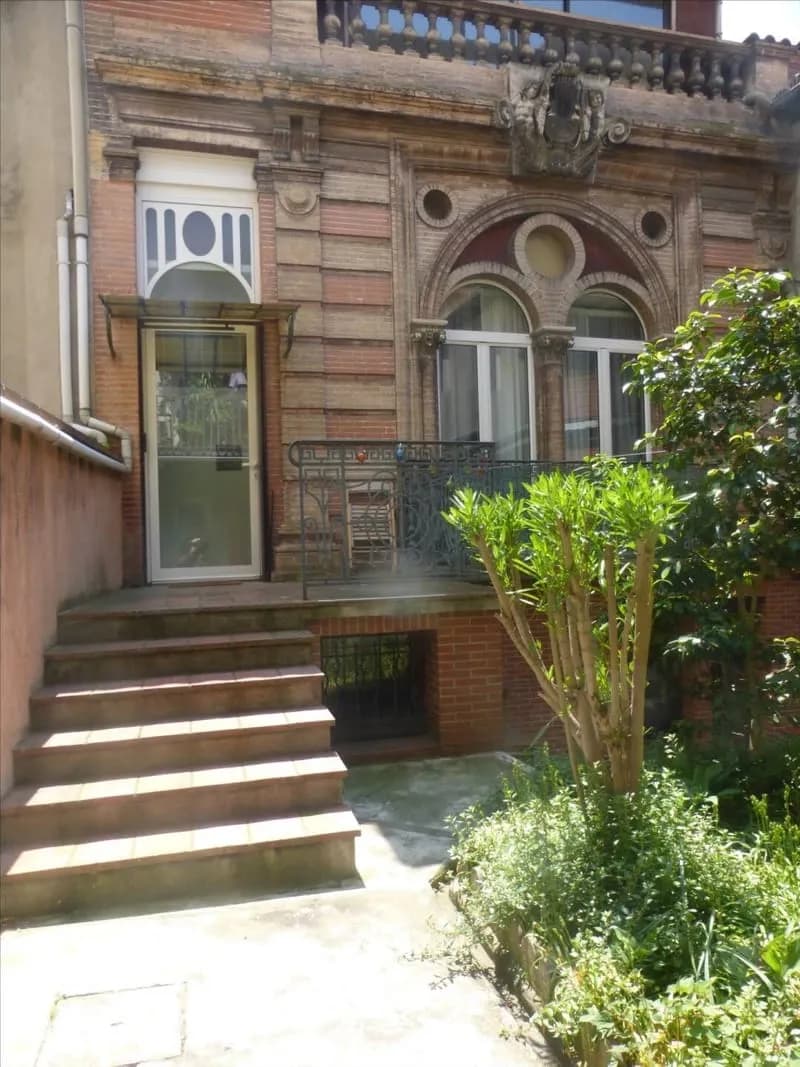 Immeuble 272 m² - Photo 1