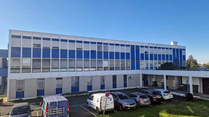 Immeuble 460 m² - Photo 1