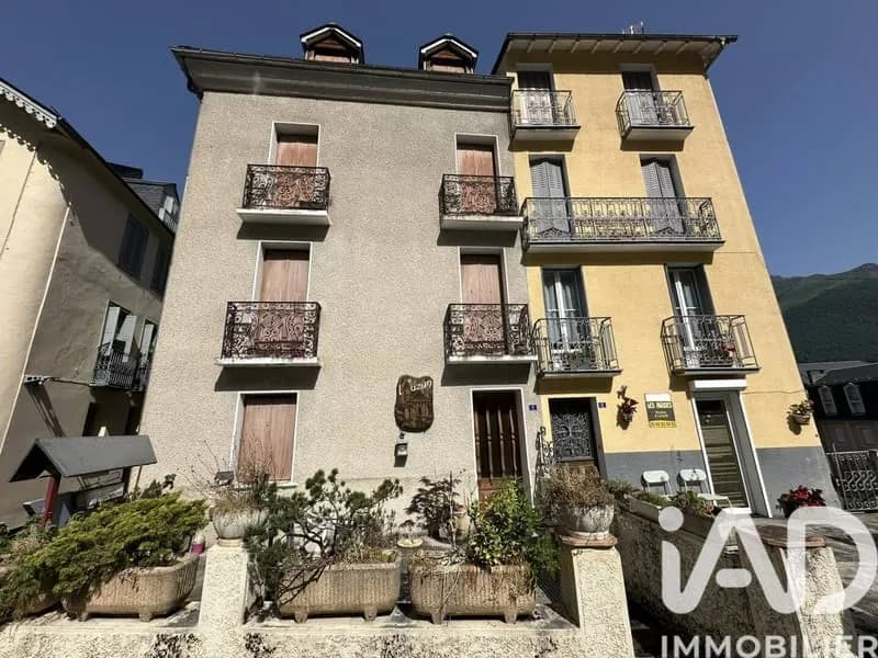 Immeuble 202 m² - Photo 1