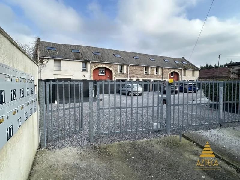 Immeuble 220 m² - Photo 1