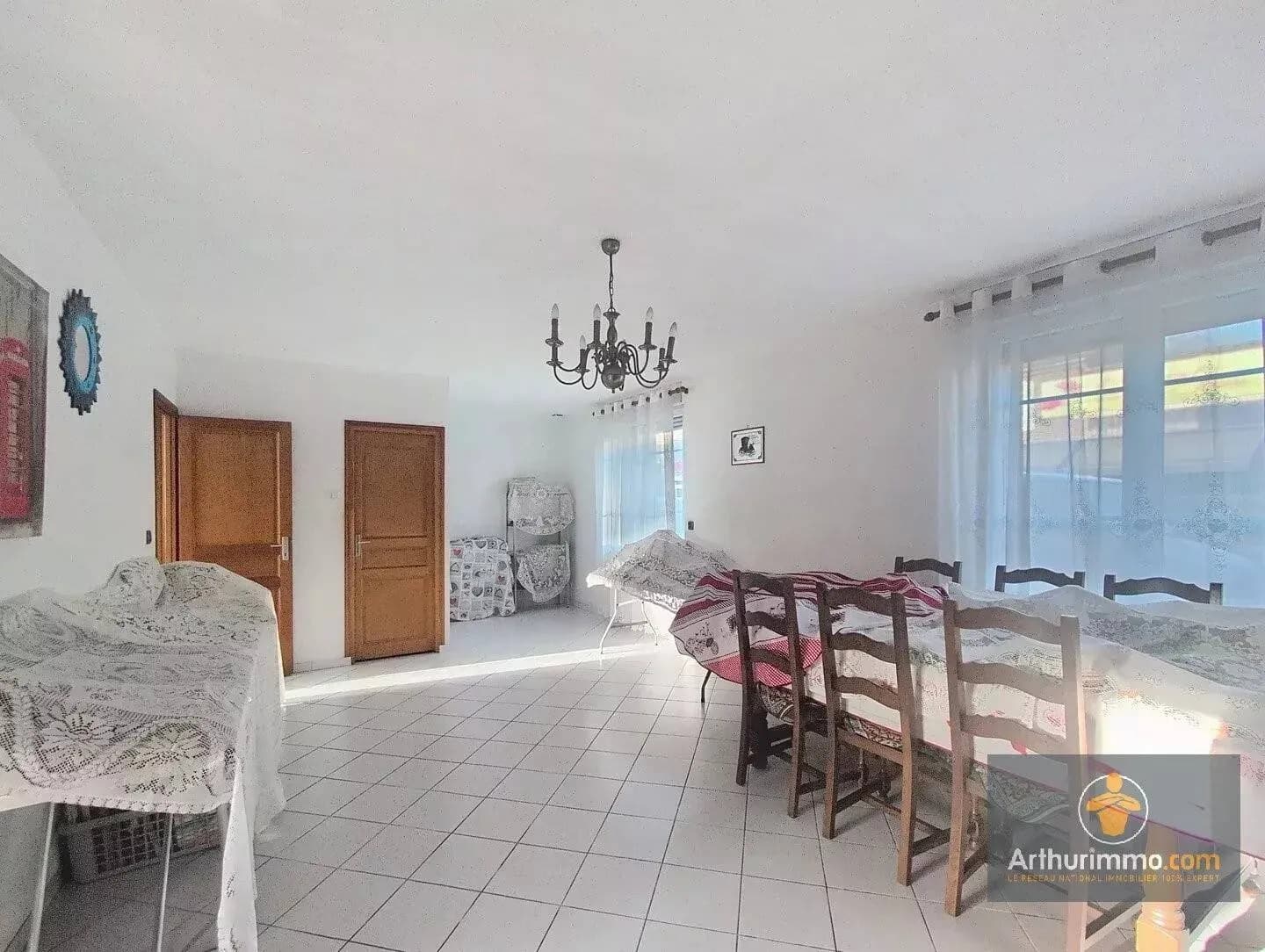 Immeuble de rapport 209 m² - Photo 1