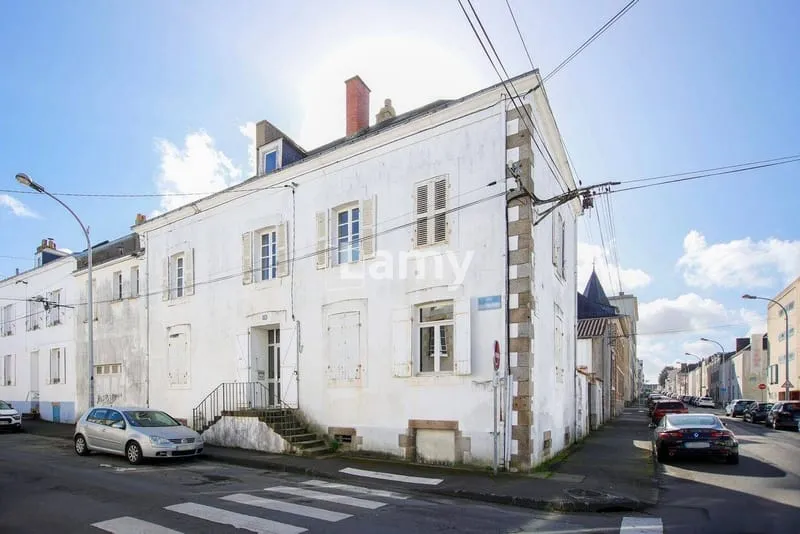 Immeuble 10 pièces 520 m² - Photo 1