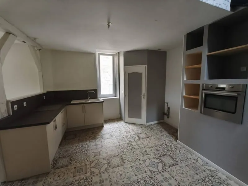 Immeuble 5 pièces 160 m² - Photo 1
