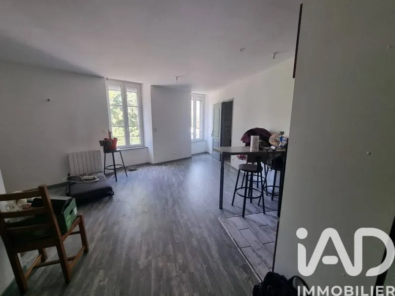 Immeuble 334 m² - Photo 1
