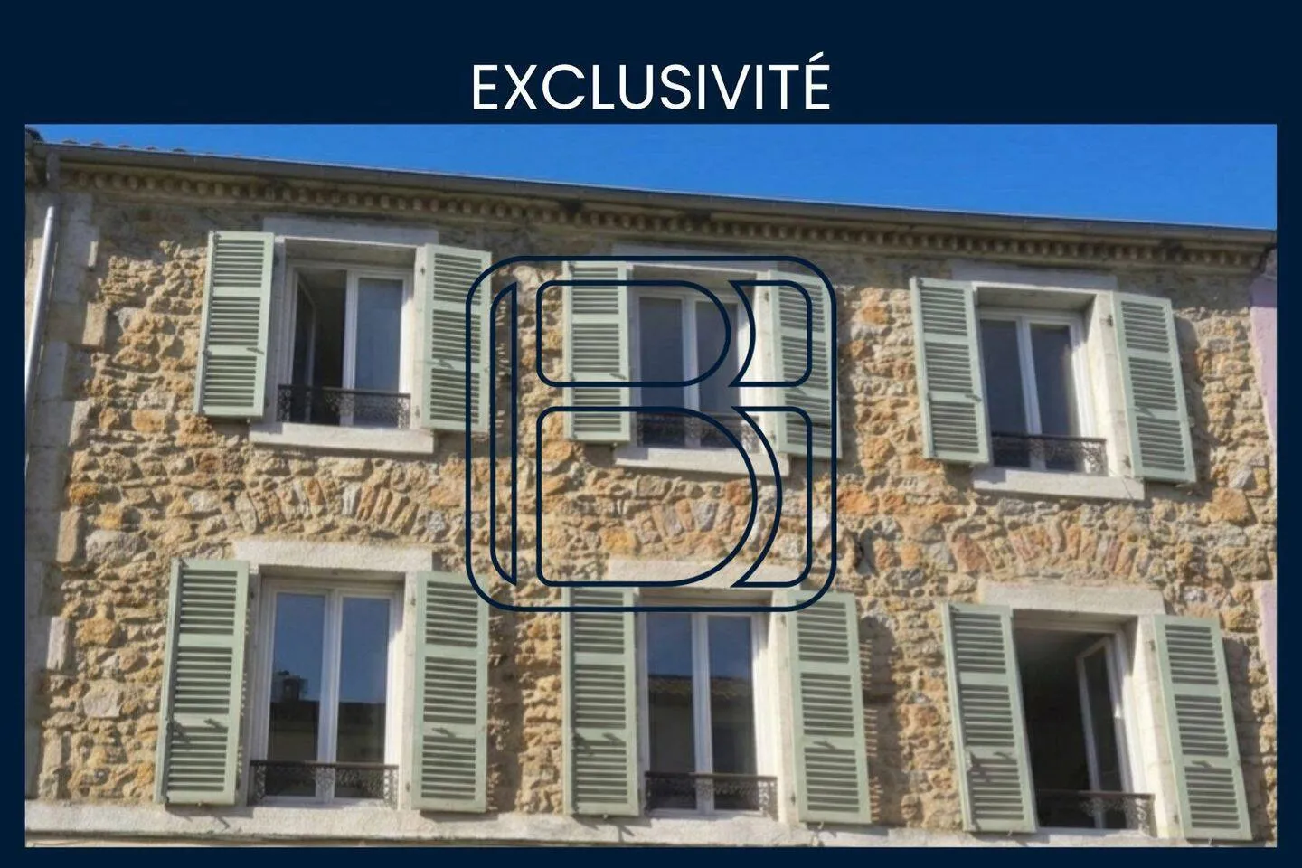 Immeuble 220 m² - Photo 1