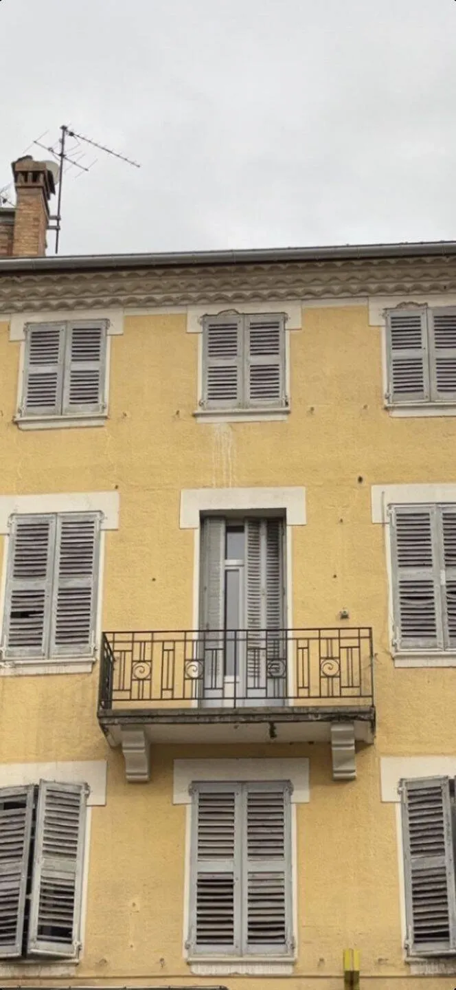 Immeuble 220 m² - Photo 1
