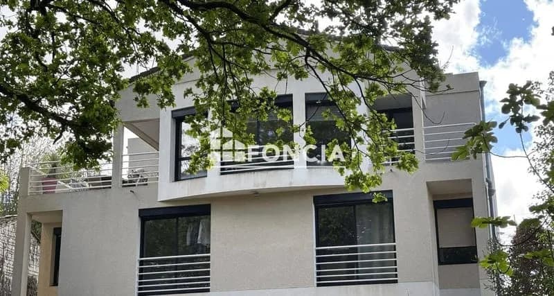 Immeuble 400 m² - Photo 1