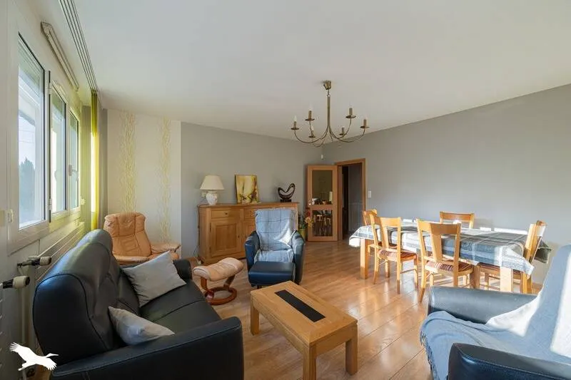Immeuble 178 m² - Photo 1