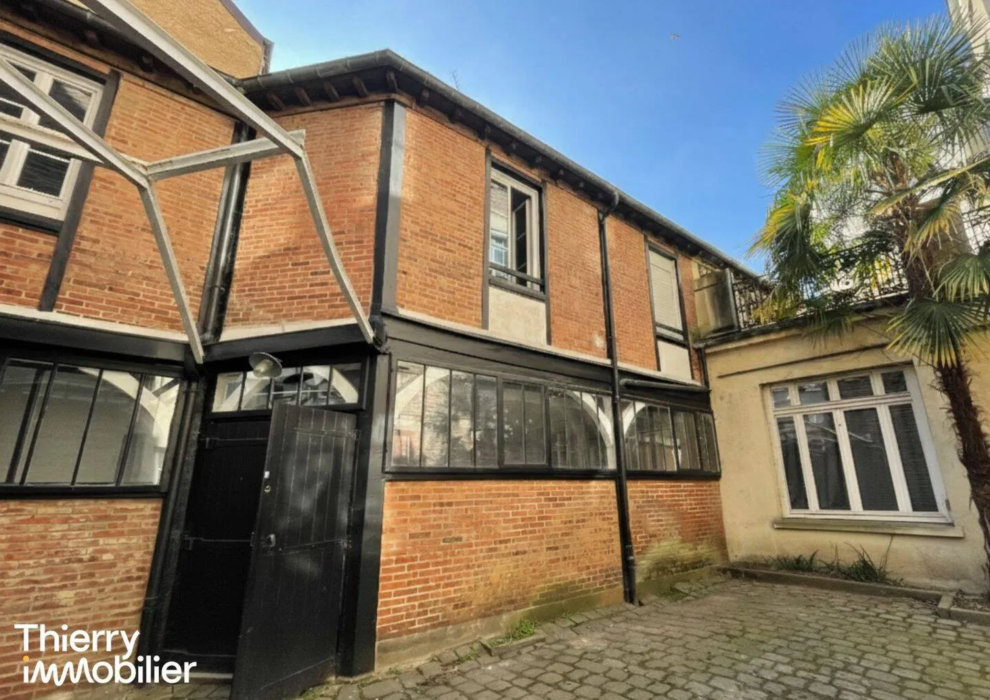 Immeuble 103 m² - Photo 1