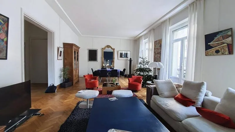 Immeuble 400 m² - Photo 1