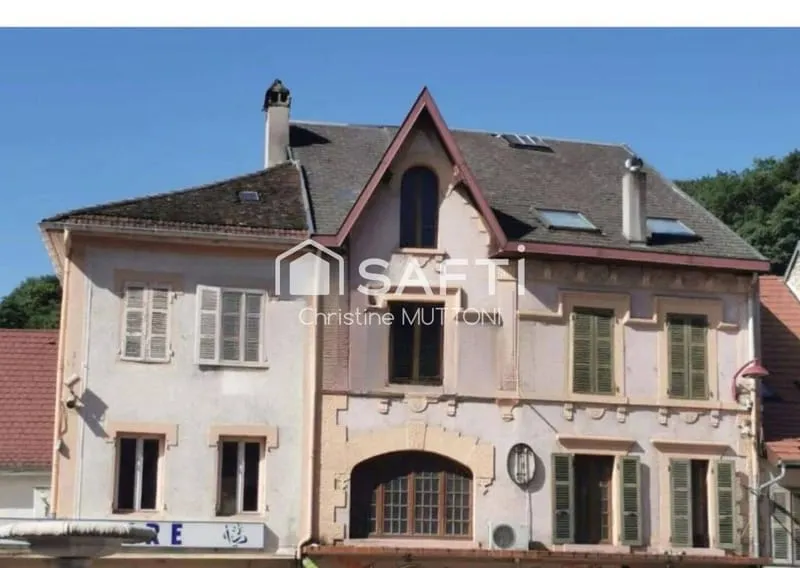 Immeuble 200 m² - Photo 1