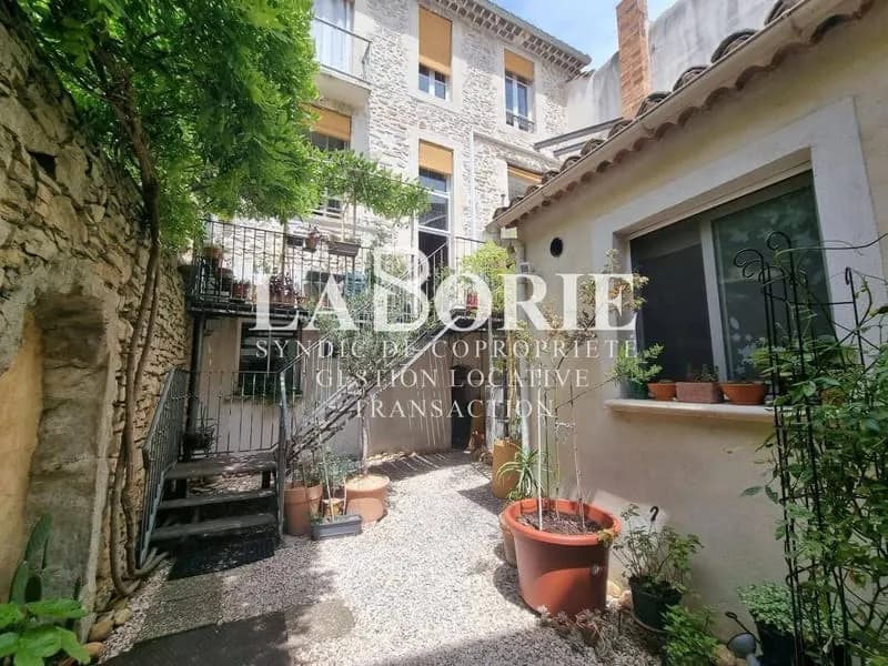 Immeuble 289 m² - Photo 1