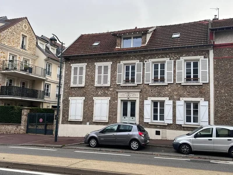Immeuble 186 m² - Photo 1