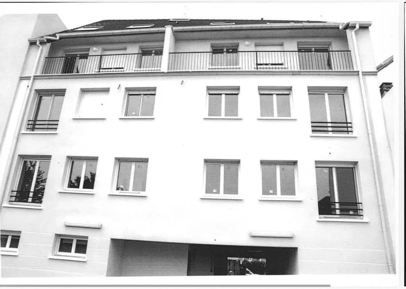 Immeuble 600 m² - Photo 1