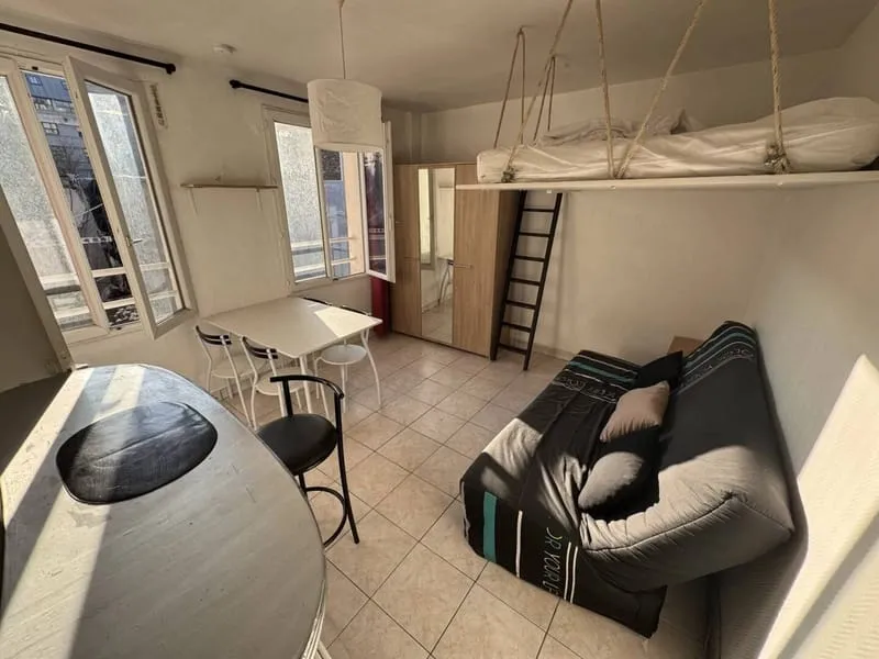 Immeuble 143 m² - Photo 1