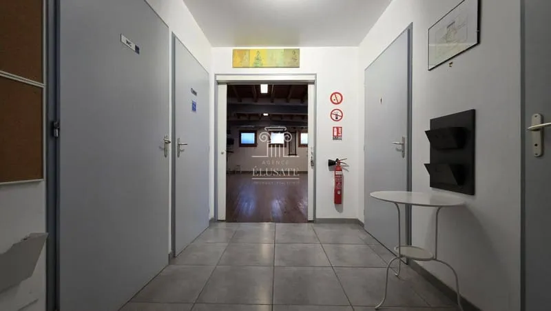 Immeuble de rapport 4 pièces 170 m² - Photo 1