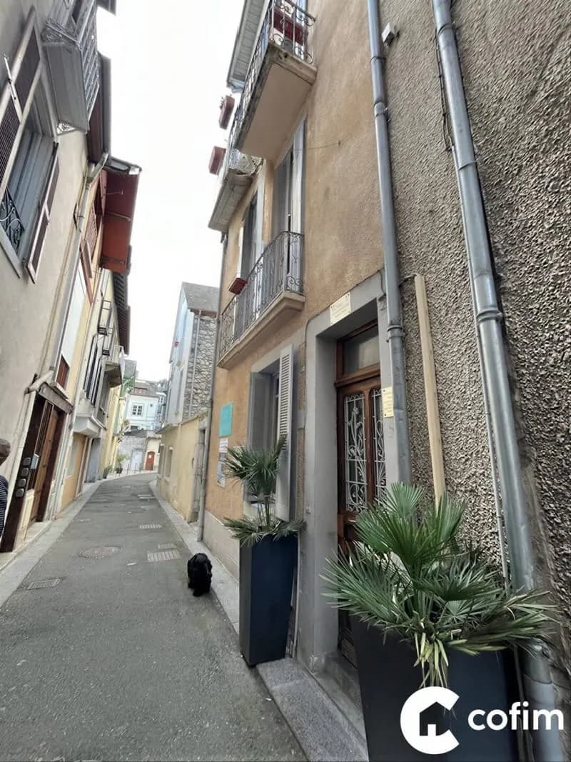 Immeuble 224 m² - Photo 1